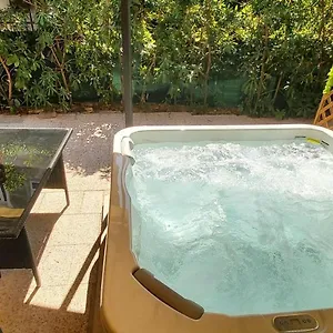 Johnny Croatia With Hot Tub Apartment