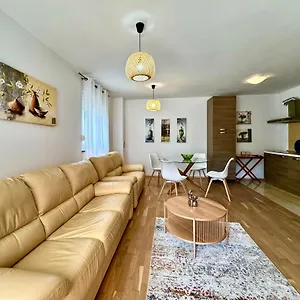 https://apartments-terra-solaris.in-istria.net