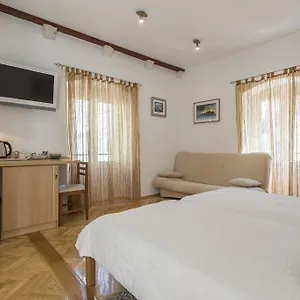 Apartament Carrara